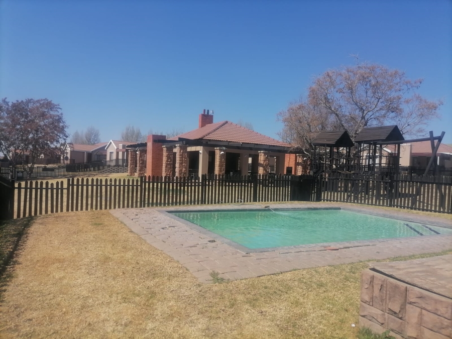 3 Bedroom Property for Sale in Hillside Free State